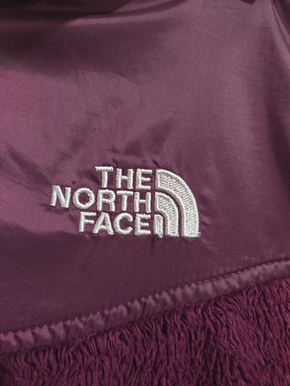 The North Face Girls Full-Zip Oso Plush Hoodie in Plum Girls Size XL/18